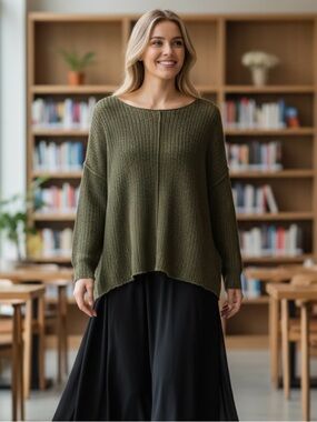 Eileen Fisher Organic Crochet Style Knit 
Open-Weave Boxy Sweater Olive Green XL